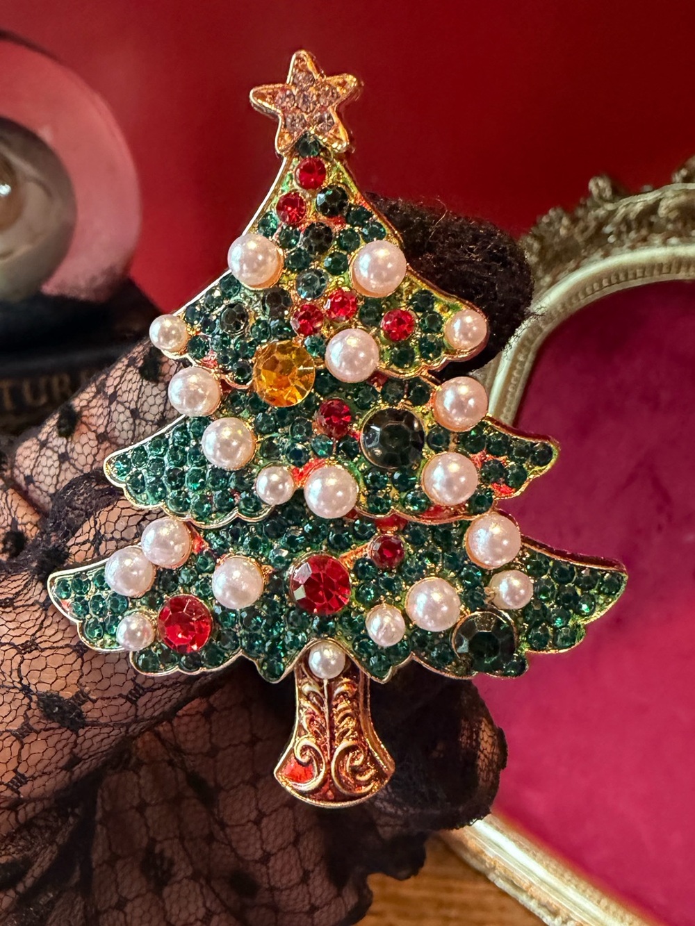 Festive Pearl Christmas Tree Green Crystal Brooch